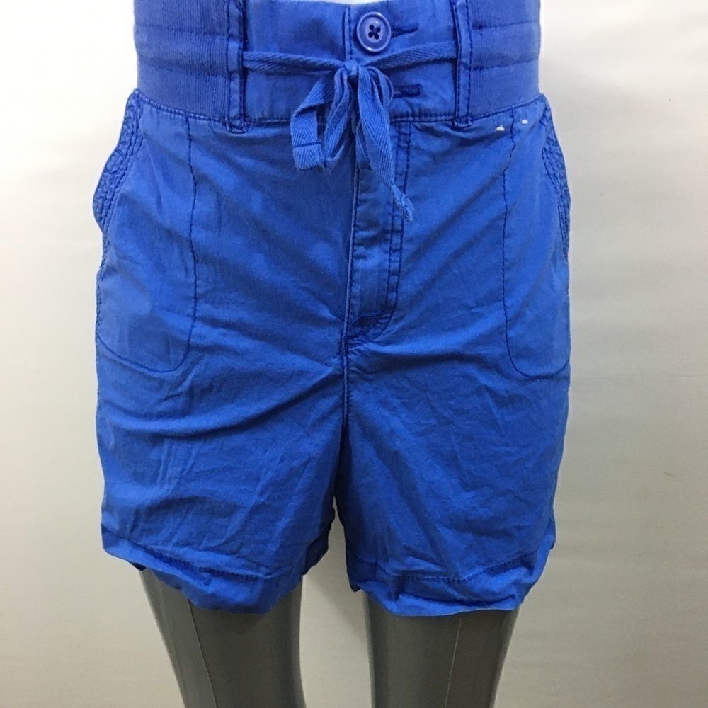 Khakis & Co Women’s Blue Bermuda Shorts Size 16